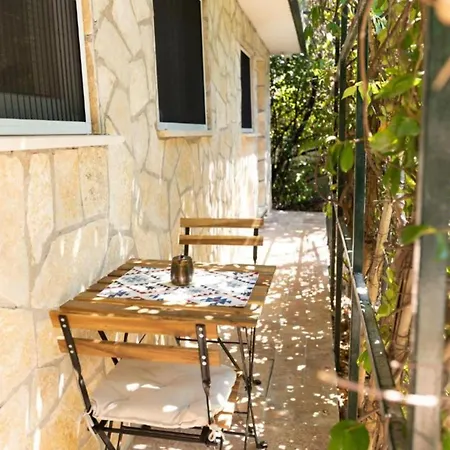 Marghareta Nest 2 - Location Apartamento *